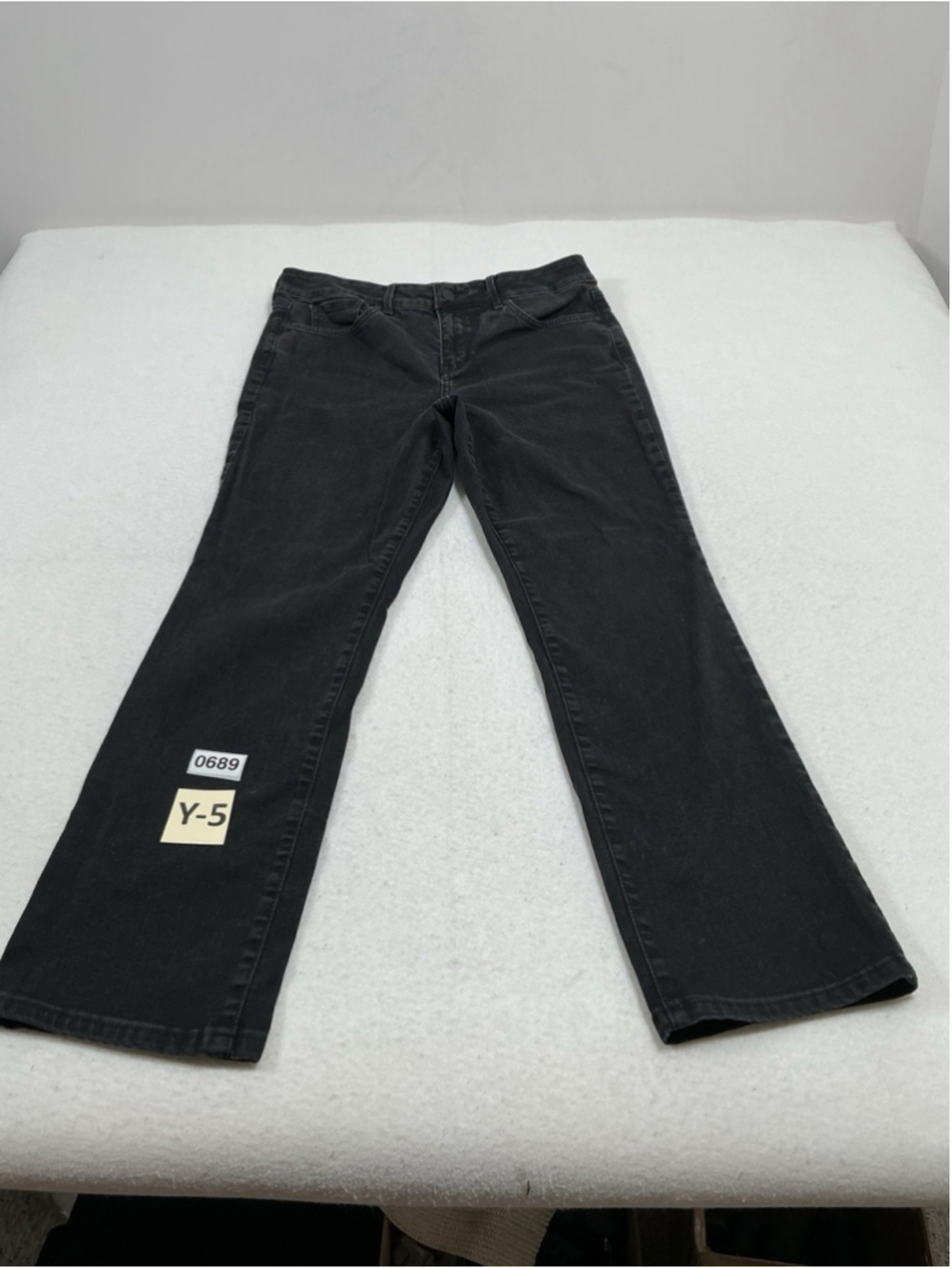 Womans Excellent NYDJ Marilyn Black Jeans 10 Lift & Tuck Straight